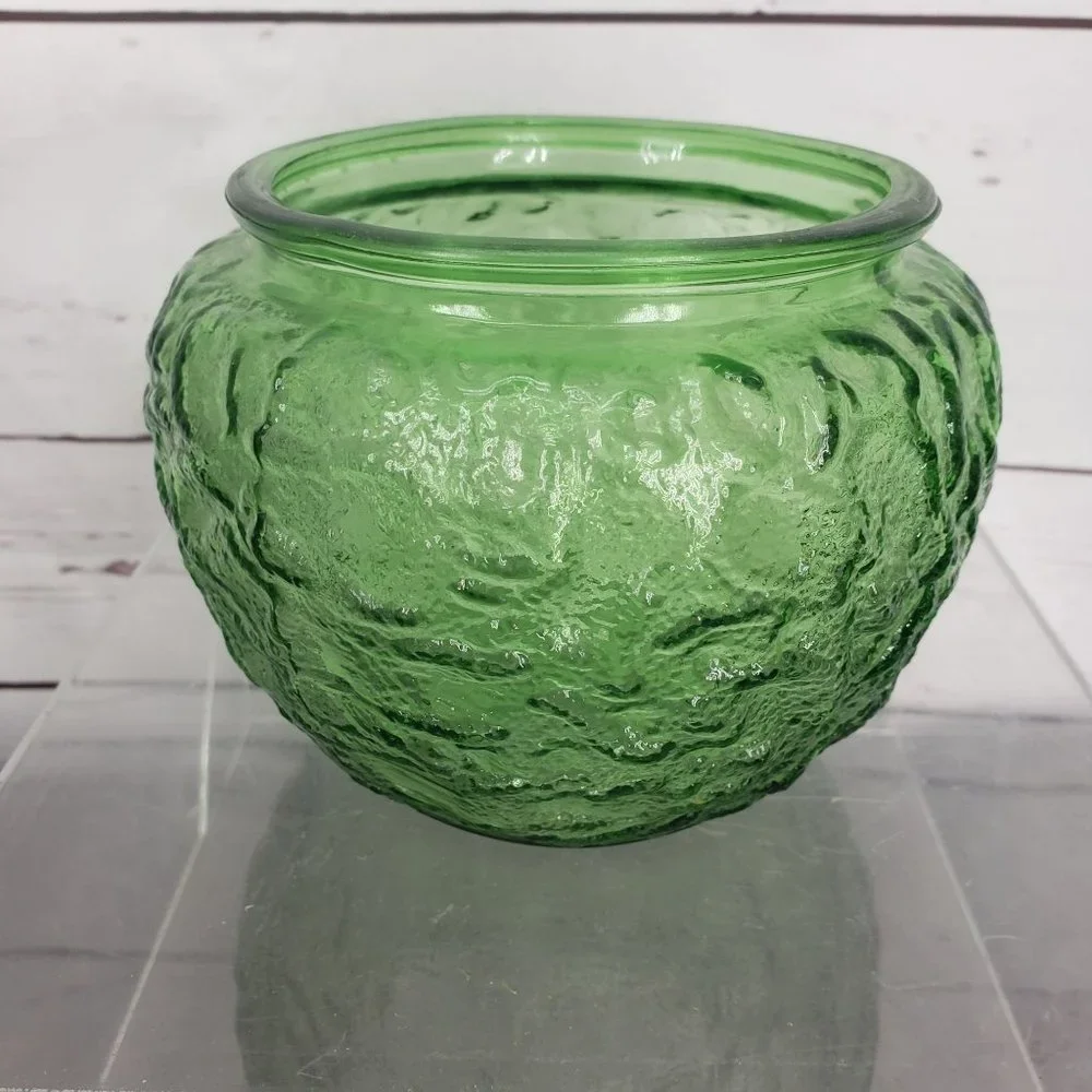 Vintage EO Brody Co Green Textured Round Depression Crinkle Glass Dish Candy Dis
